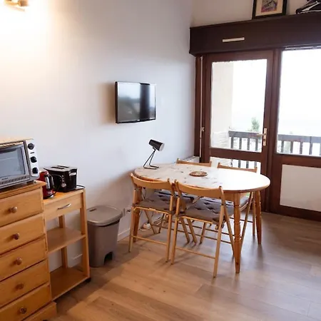 דירה Lumineux Et Fonctionnel Avec Balcon - Jusqu'a 7 Personnes *