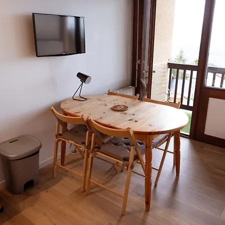 Lumineux Et Fonctionnel Avec Balcon - Jusqu'a 7 Personnes Font-Romeu-Odeillo-Via